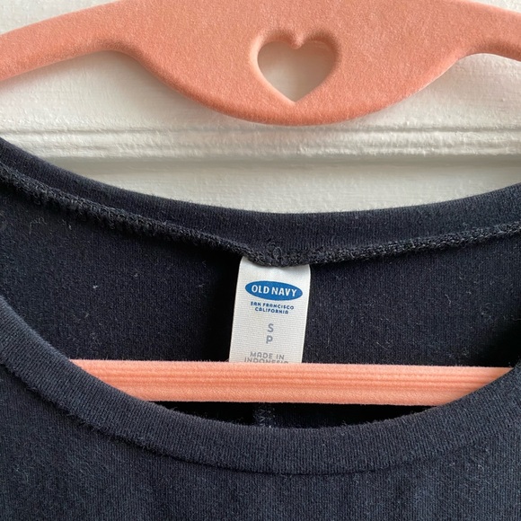 Simple Black Dress - Picture 3 of 3